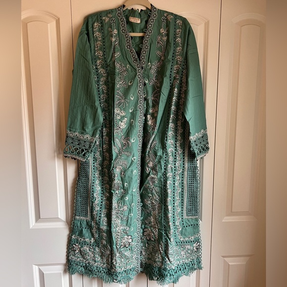 Suffuse by Sana Yasir Teal Green Embroidered 3-Piece Suit Size M - Picture 2 of 5